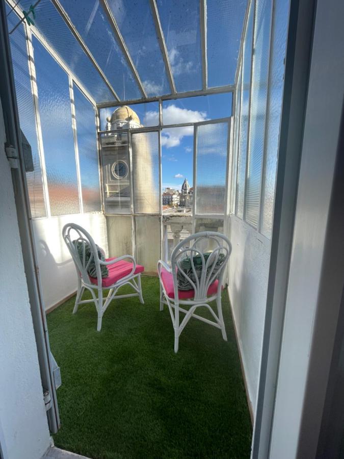 Apartamento Les Terrasses, Charme Et Authenticite En Hyper Centre De Toulon, Ideal Pour Un Sejour Romantique Ou Une Escapade Urbaine Exterior foto