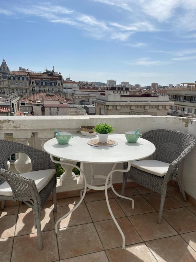 Apartamento Les Terrasses, Charme Et Authenticite En Hyper Centre De Toulon, Ideal Pour Un Sejour Romantique Ou Une Escapade Urbaine Exterior foto