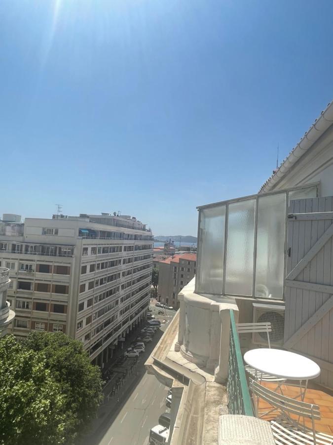 Apartamento Les Terrasses, Charme Et Authenticite En Hyper Centre De Toulon, Ideal Pour Un Sejour Romantique Ou Une Escapade Urbaine Exterior foto